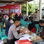 tingkatkan-herd-immunity-karo-sdm-polda-riau-tinaju-pelaksanaan-vaksinasi-di-inhu-vqo