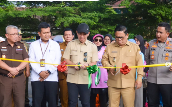 Resmikan Alun-Alun, Bupati Lebak Tekankan Pentingnya Menjaga Kebersihan Fasilitas Publik