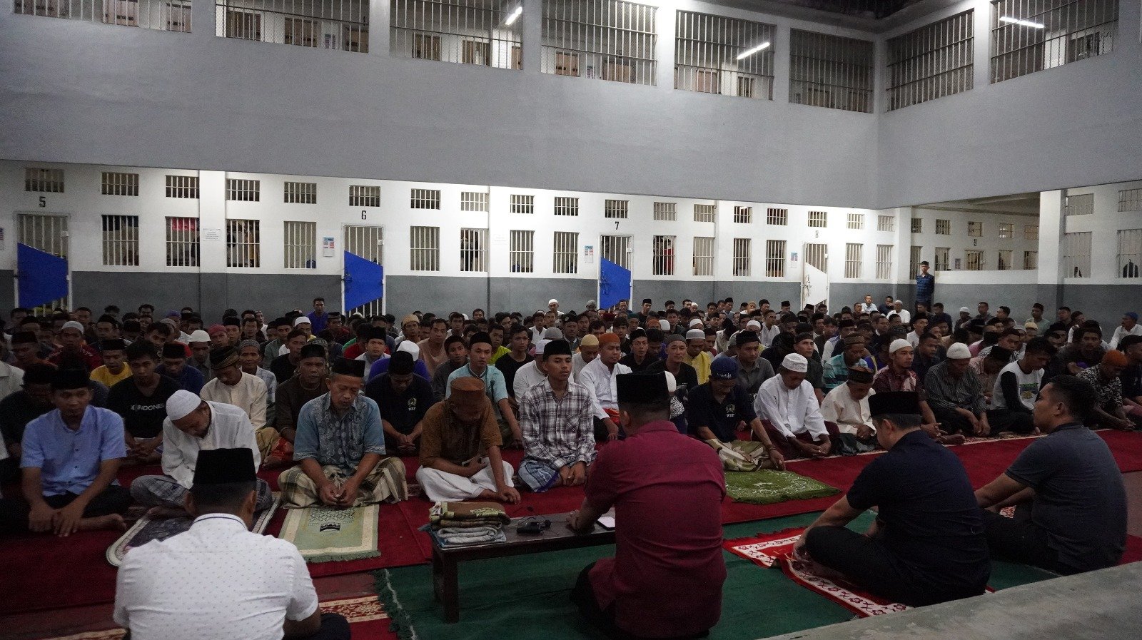 Menutup Tahun dengan Syukur, Lapas Purwokerto Gelar Doa Bersama dan Ikuti Refleksi Akhir Tahun 2025 Secara Virtual