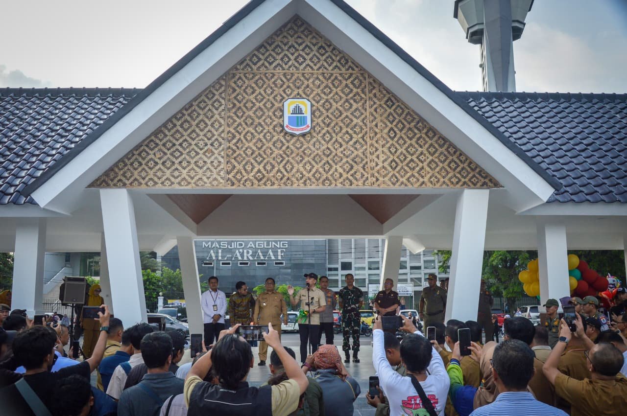 Resmikan Alun-Alun, Bupati Lebak Tekankan Pentingnya Menjaga Kebersihan Fasilitas Publik