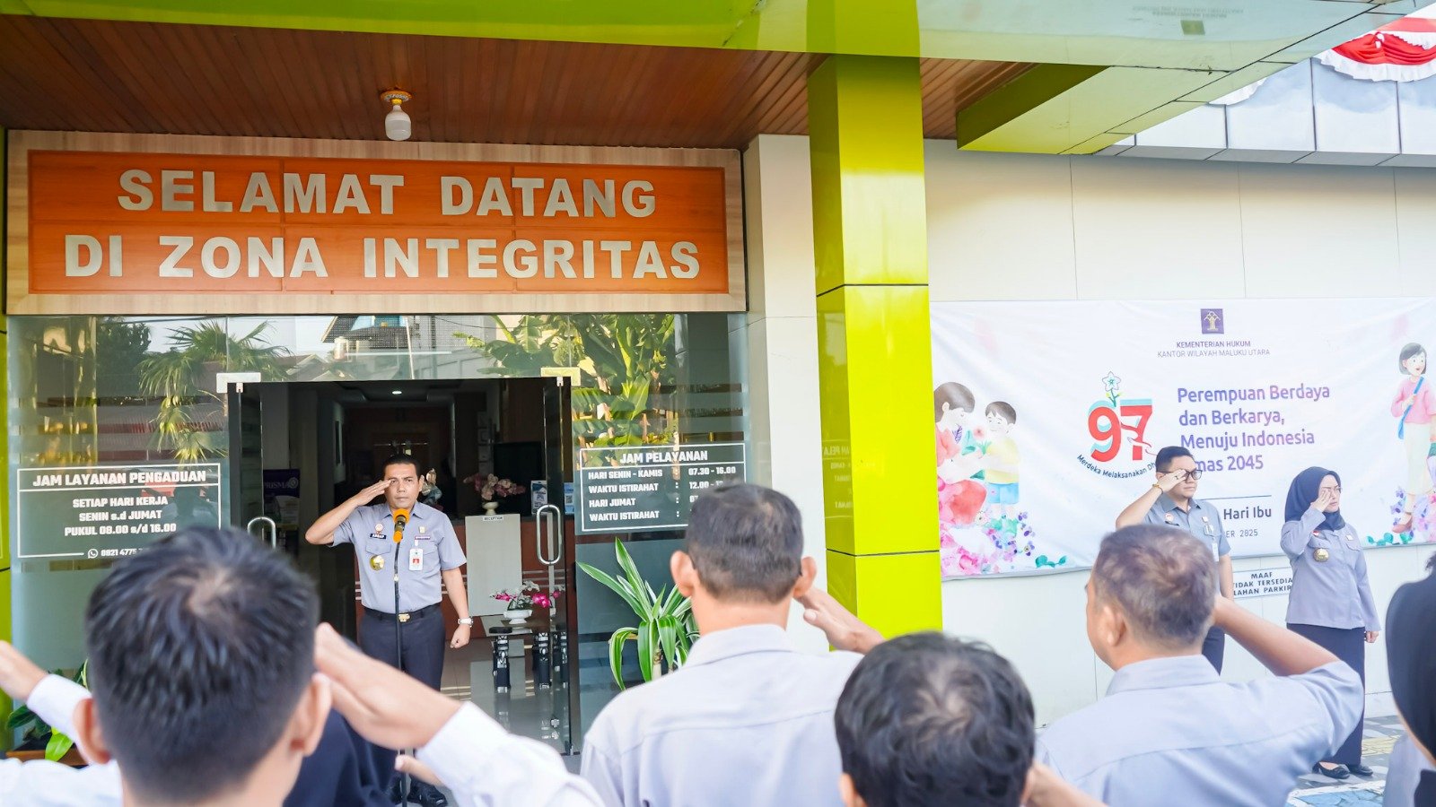 Pimpin Apel Pagi, Kakanwil Kemenkum Malut Dorong Keberlanjutan Posbankum