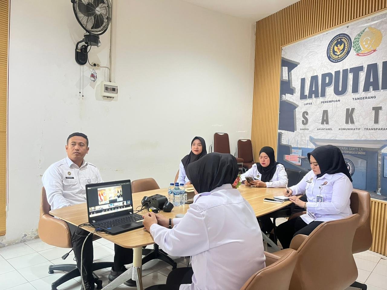 Lapas Perempuan Kelas IIA Tangerang Ikuti Zoom Meeting Arahan Usulan Integrasi Narapidana