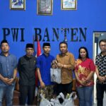 33ae03b9-ab6c-402b-8e98-98c983a2fab1