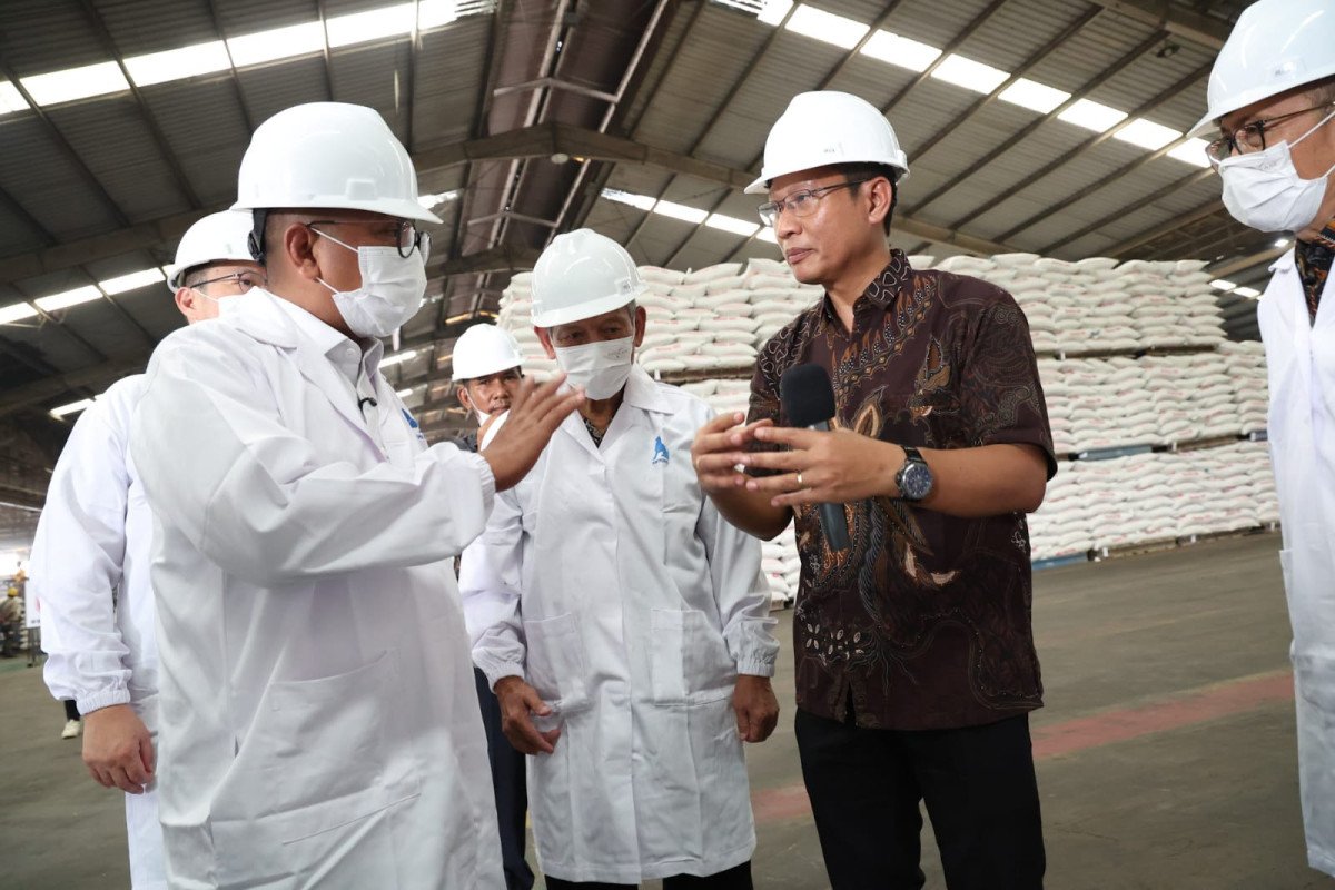 Andra Soni Dorong Warga Banten Jadi Wirausaha melalui Sektor Peternakan
