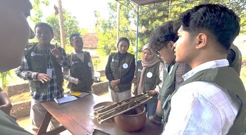 Kemenhut Ajak 35 Anak Muda Lestarikan Hutan Melalui Budidaya dan Digitalisasi Produk Lebah Trigona